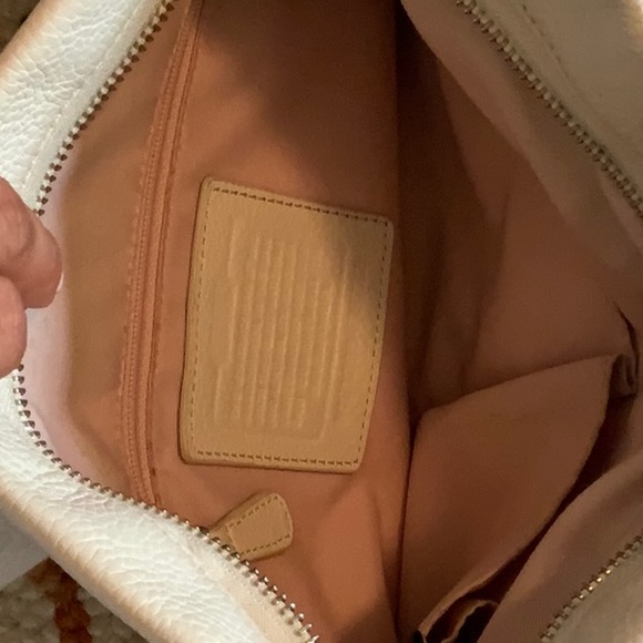 Coach purse - Picture 3 of 3